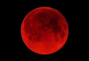 Bloody-moon-red-eerie-small.jpg